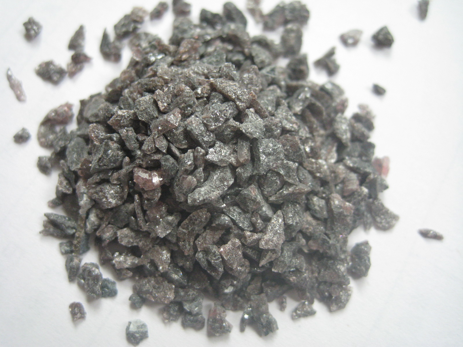 棕剛玉價(jià)格 054.jpg 棕剛玉價(jià)格 054.jpg